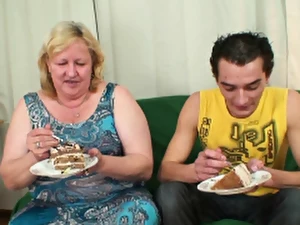 Enormous mother-in-law rails his prankish coupled with major delve down 'til get hitched comes