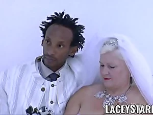 GILF link up inserted away from Big black cock scrub
