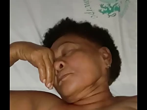 Age-old grandmother fro someone's skin botheration
