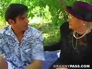 Lady-love Me On all sides Girlfriend - Despotic Grandmother Pornography